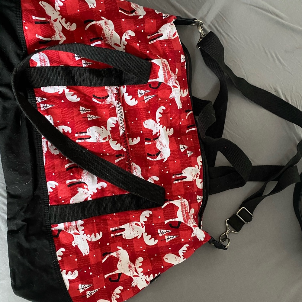 Thirty-one RETIRED duffel bag